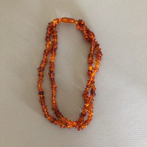 Pressed amber/resin vintage necklace double strand - Picture 1 of 3